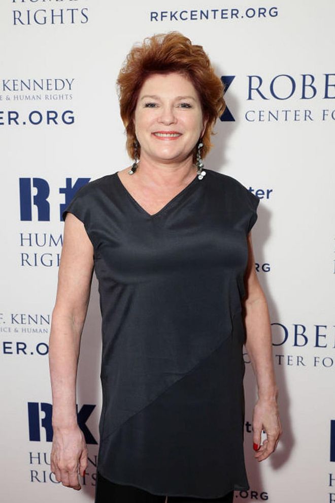 While her hair is as red as her character's, actress Kate Mulgrew skips the wild eyeliner looks.