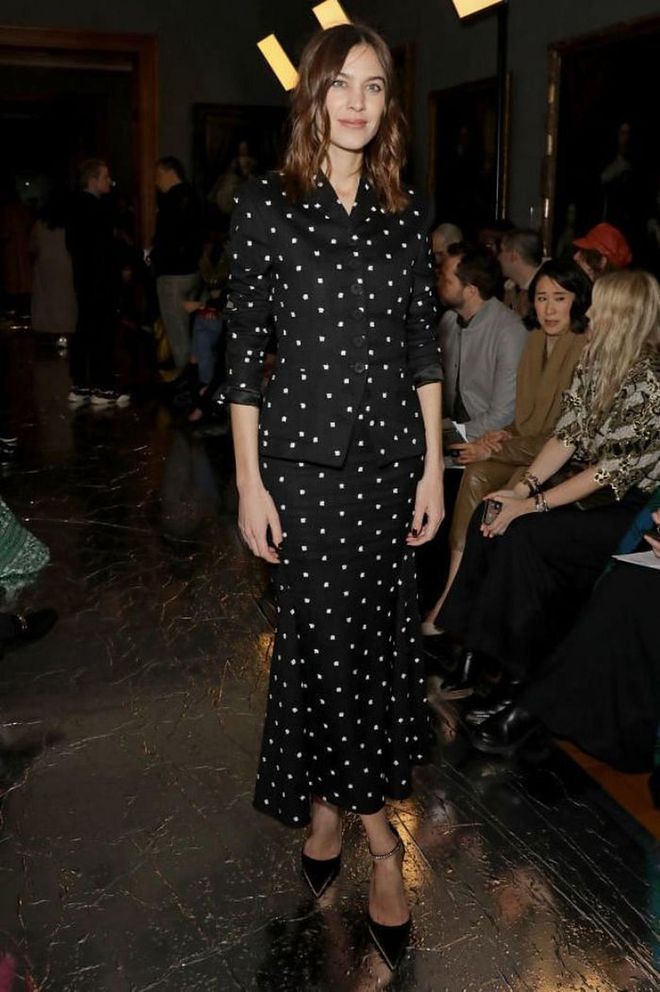 Alexa Chung teamed her spotty dress with a pair of pointed Jimmy Choo pumps.

Photo: David M. Bennet / Getty
