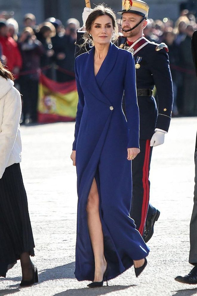 Queen Letizia of Spain wore a blue coat style dress for the New Year Military parade in Madrid.

Photo: Pablo Quadra / Getty