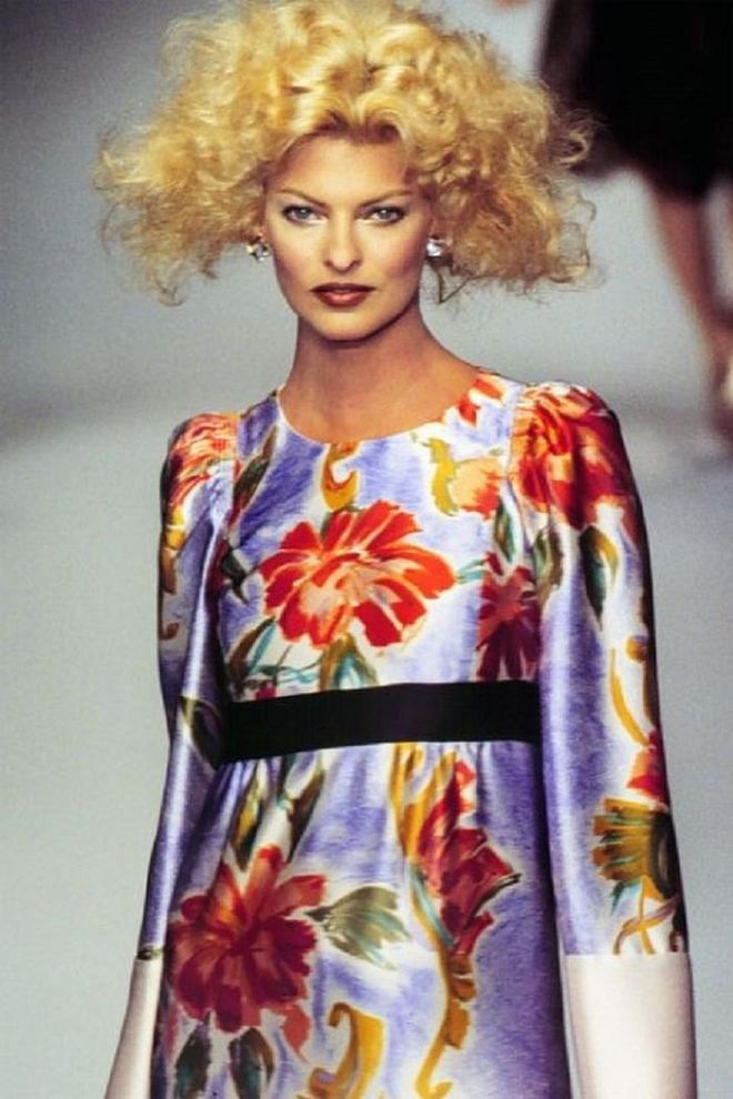 Chloe RTW Autumn/Winter 1995-1996 fashion show. Photo: Getty 