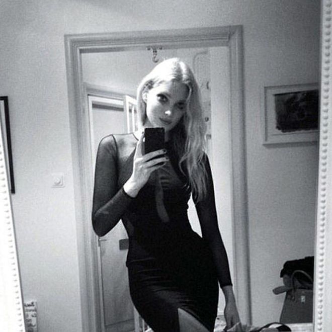 Taking a selfie in a mirror ensures your aim will be perfect, plus you can include more of yourself, like your chic outfit for the night a la Elsa Hosk. Photo: Instagram