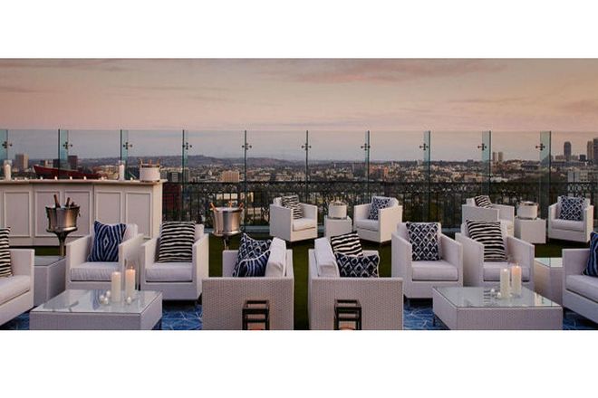 Epitomizing quintessential Hollywood glamour, the rooftop at The London is the perfect space to take in cosmopolitan views with laid-back California ease. Enjoy hand-crafted cocktails and fresh shrimp ceviche as you sit among the fire pits on chic white couches. Photo: The London
