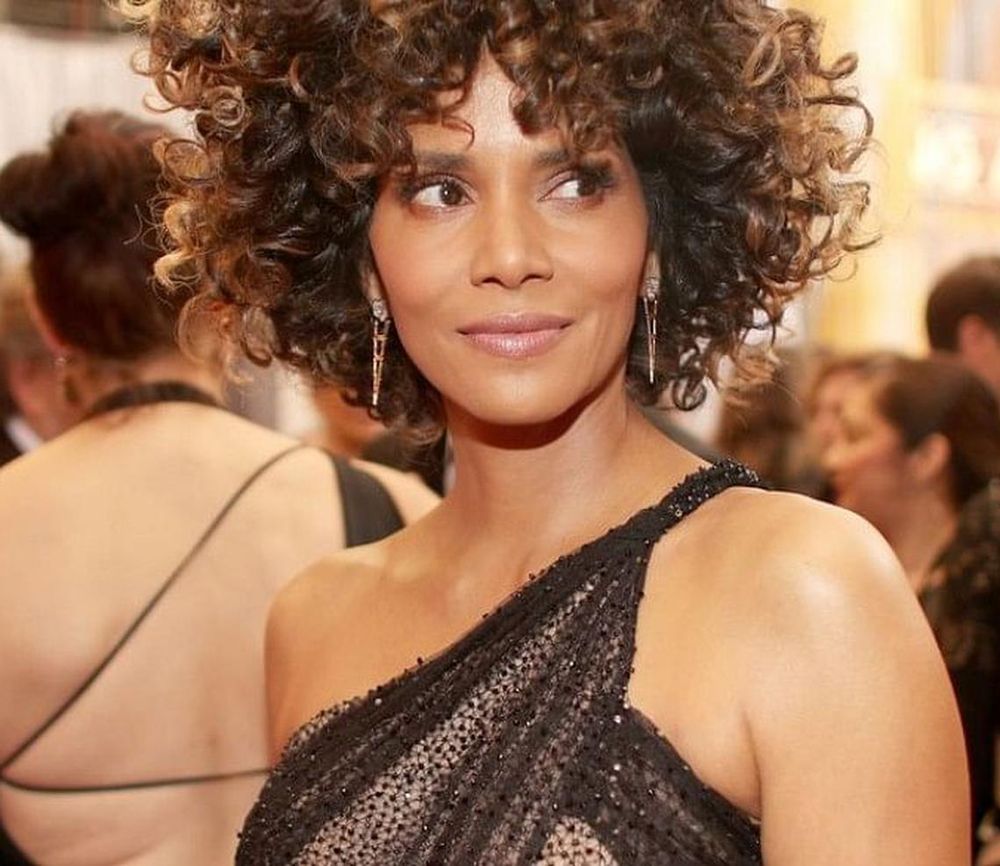 Halle Berry 89th Annual Academy Awards