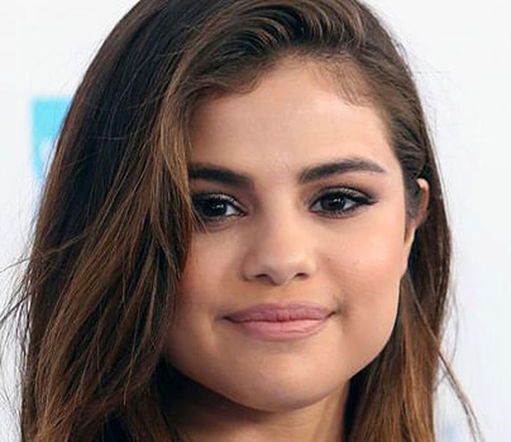 Selena Gomez's Rare Beauty to Raise $100 Million for Mental Health Initiatives