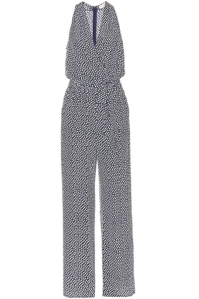 This polka-dot jumpsuit is ideal for weddings, the races or even summer garden parties. Simply swap your accessories. 