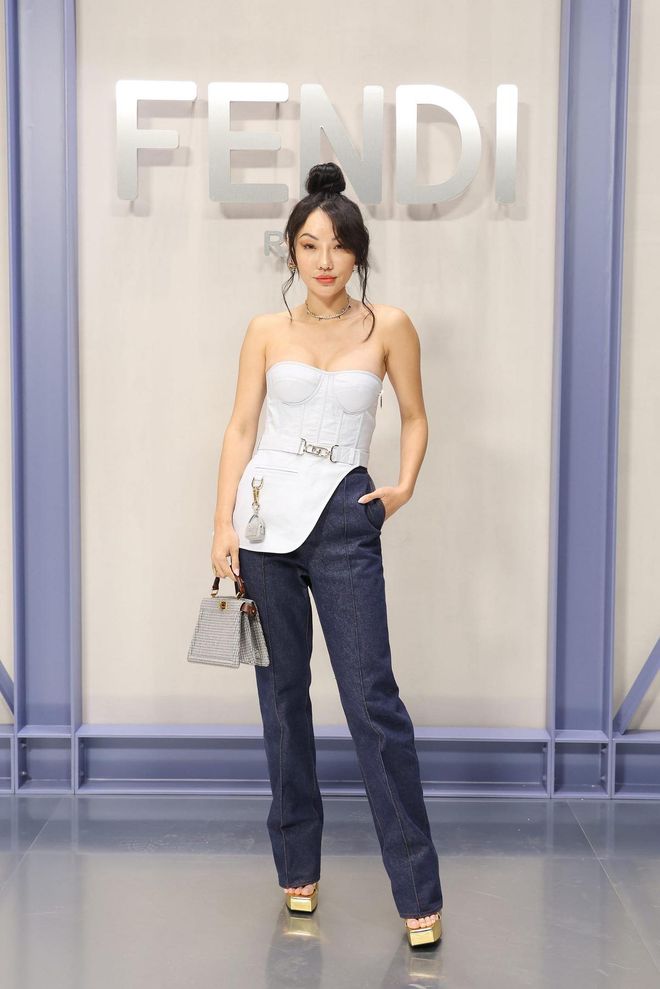 MILAN, ITALY - SEPTEMBER 21: Jessica Wang attends the Fendi Spring Summer 2023 Show during Milan Fashion Week  on September 21, 2022 in Milan, Italy. (Photo by Daniele Venturelli/Getty Images for Fendi)