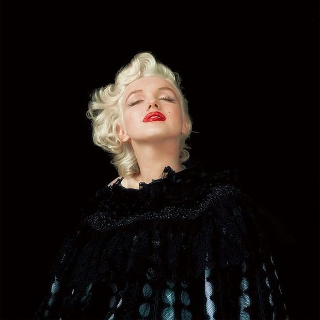 In October 1955, Greene selected two outfits from a rack of clothes left over from a fashion shoot and used Marilyn as a model while setting up lights for two shoots the next day. Photo: Joshua Greene