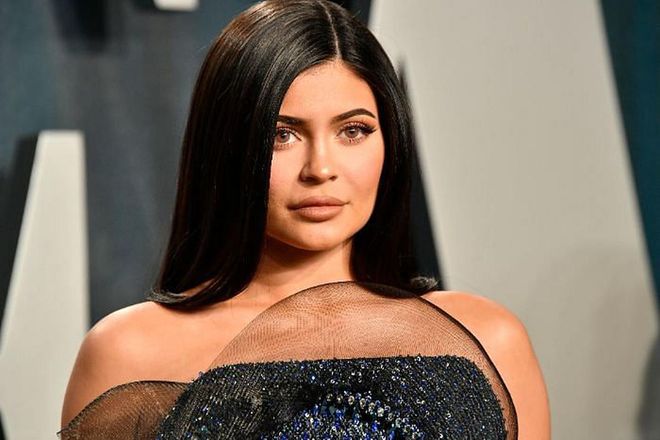 Founder of Kylie Cosmetics, Kylie Jenner has donated $1 million to Los Angeles hospitals. Kylie's doctor, Dr. Thaïs Aliabadi, announced on Instagram that the donation was made to help her and other doctors buy facemasks and other medical supplies. Along with her mother, Kris, and cosmetics company Coty Inc., which bought a stake in Jenner’s beauty company last year, the beauty mogul has also divert resources to help produce hand sanitiser for hospitals.

Photo: Getty