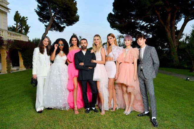 A first look at the Giambattista Valli x H&amp;M pre-drop collection.
 Photo: Getty