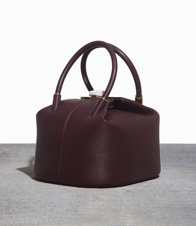 Baez bag in burgundy leather (Photo: Gabriela Hearst)