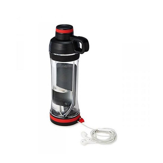 With its perfect waterproof inner storage for your iPhone, this workout bottle is the best partner for sports or travel.
