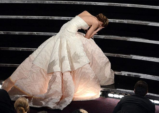 American actress Jennifer Lawrence looked resplendent in one of Raf Simons’ early couture creations for Dior at the 2013 Oscars, but it wasn’t the dress that got everyone talking. It was the tumble she took in it while on her way up the stage to receive her Best Actress award for 
Silver Linings Playbook—a moment that turned into a meme. 