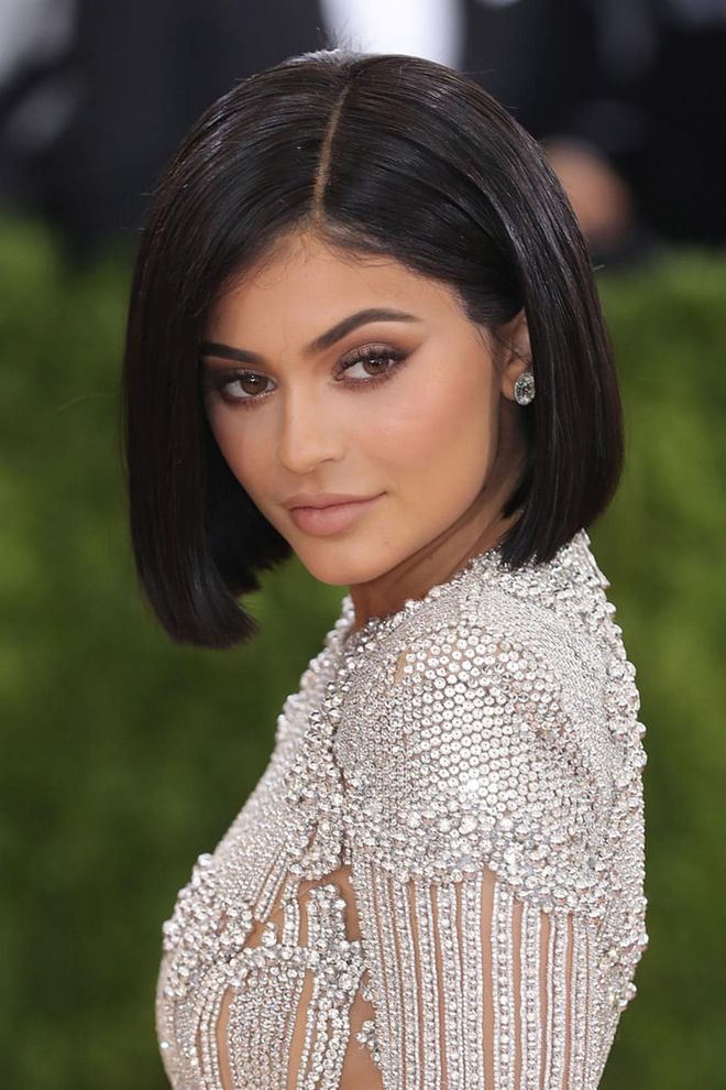 Kylie Jenner's blunt chop is the perfect match for shiny jet-black color.