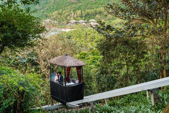 A quick way to travel through four levels of the resort: on the adorable Nam Tram