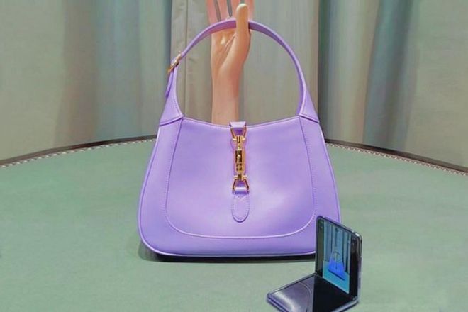 Gucci is bringing back the iconic Jackie bag in pastel colour and introducing the new mini size.