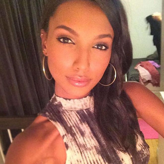 If you can't find the perfect lighting, use light-enhancing highlighter down the center of your nose, brow bone and apples of your cheek for a look as flawless as Jasmine Tookes. Photo: Instagram