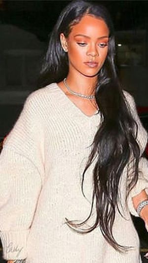 Ultra-Long Hair Is Trending—But Is It Chic?