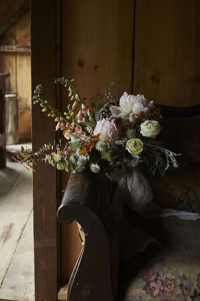 How To Nail It: Neo-Rustic Wedding Decor