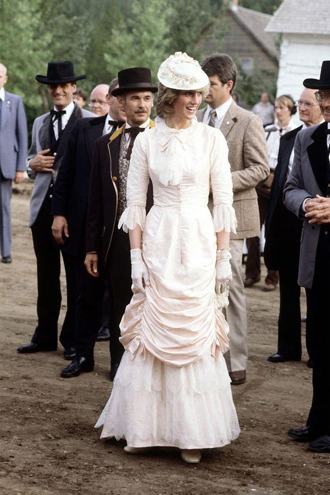 In an Edwardian-inspired look for a Klondike evening barbecue at Ford Edmonton during the Royal Tour of Canada. Photo: Getty