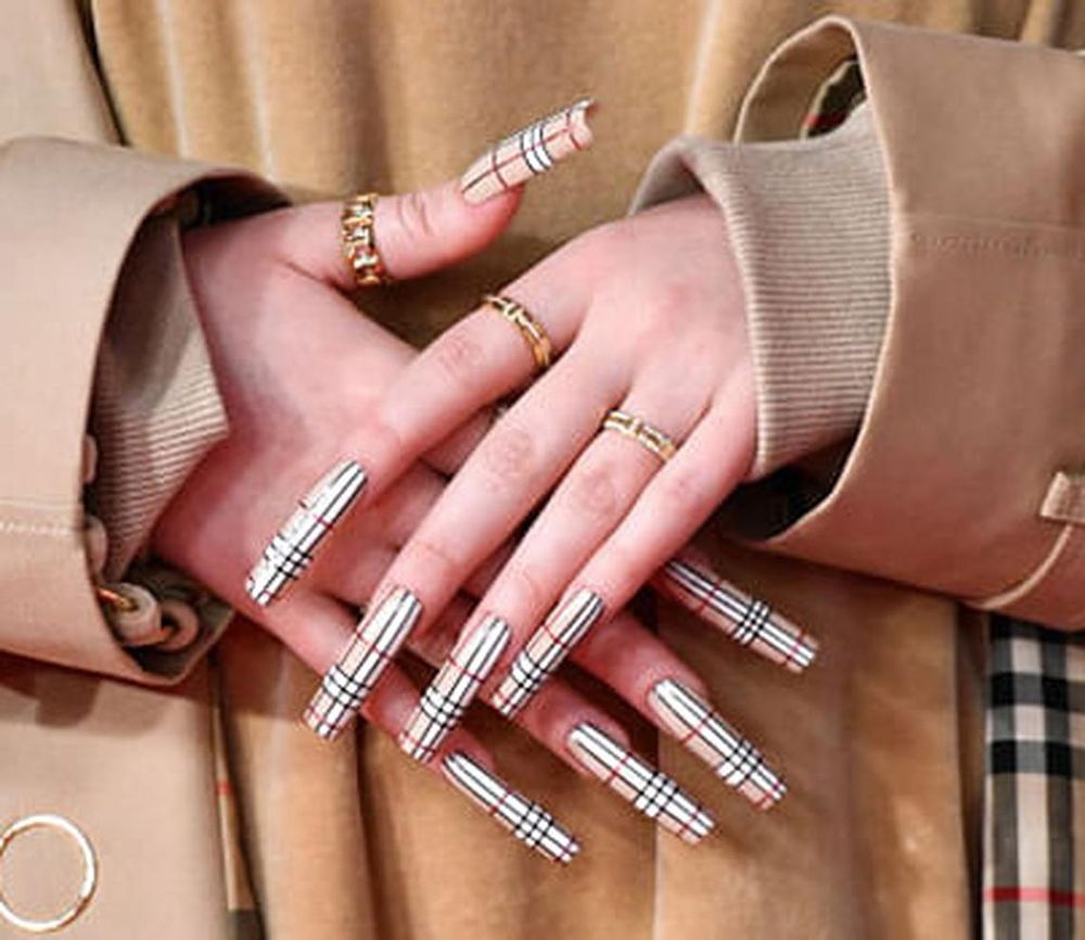 The Beginner's Guide to Acrylic Nails