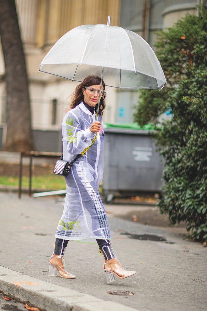 Match your specs to the tint of your raincoat. (Photo: Showbit)