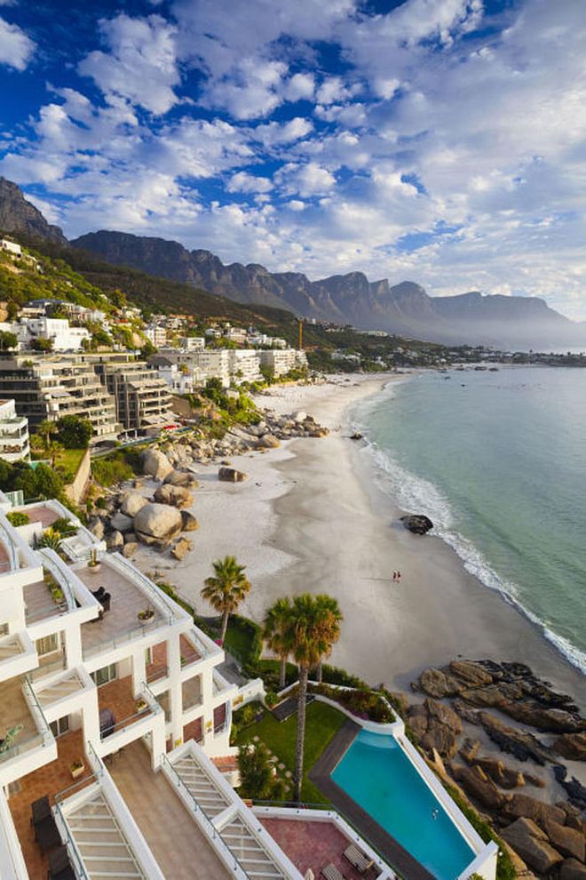 The luxe beach houses here might try to overshadow this coastline, but the beach itself is still the most beautiful part of this Cape Town suburb.