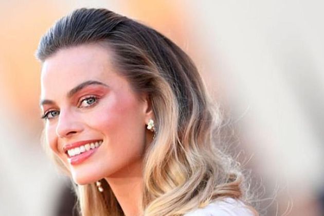 hbsg-margot-robbie-once-upon-a-time-in-hollywood