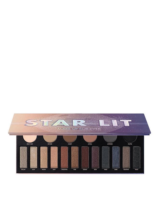 This galaxy palette is uber wearable with 18 neutral to deep shades that come in 3 finishes - matte, chrome and metallic. You can just about get any eye-look you want with this palette. Time to get (star) lit! 