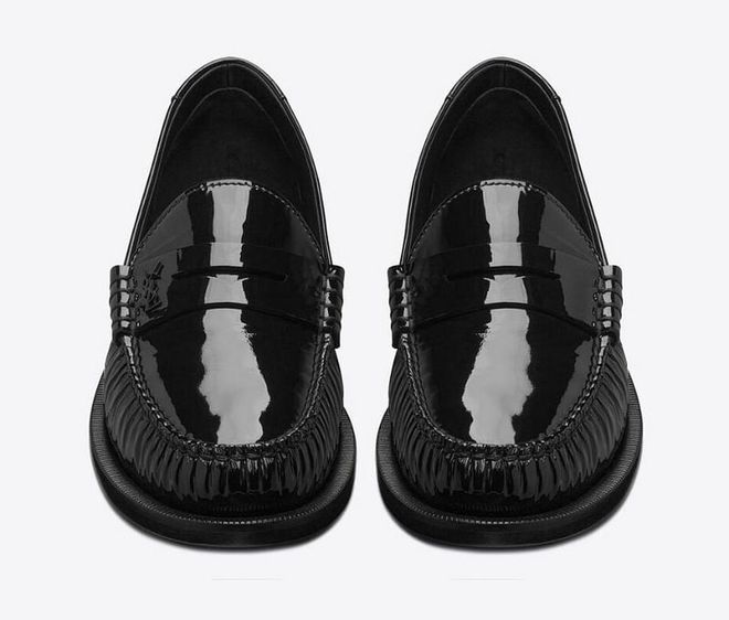 Saint Laurent le loafer penny slippers in patent leather
Photo: YSL