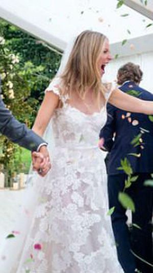 Gwyneth Paltrow wed TV Producer Brad Falchuk