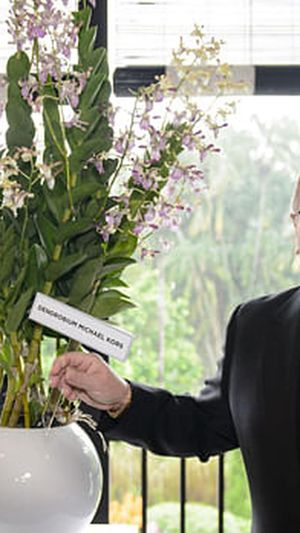 michael-kors-now-has-an-orchid-named-after-him