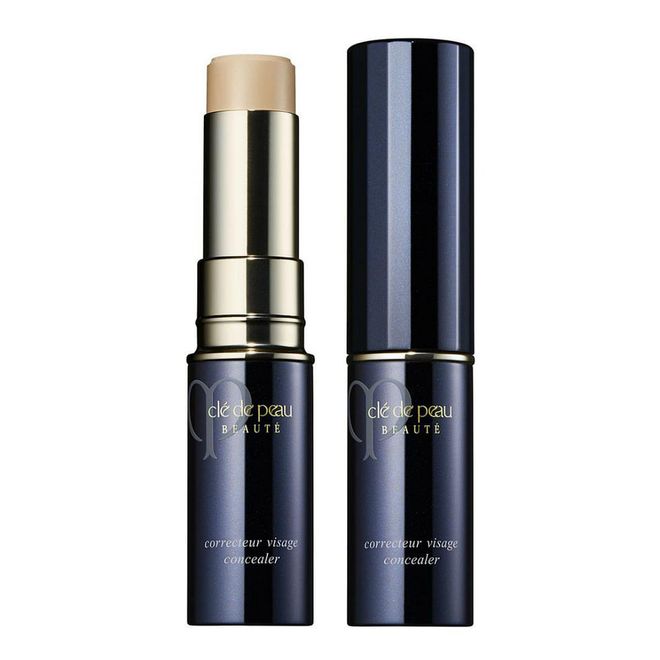 This is the undisputed Rolls Royce of concealers—there I said it. Every bit deserving of its cult status, this high coverage, long-lasting and ultra-blendable formula has been one of the brand’s best-sellers since it was launched. And just when we all thought it couldn’t get better, this iconic product was given an update earlier this year. The result? A virtually weightless texture that glides over skin while promising full coverage, SPF 25 PA+++ protection and antioxidant properties.