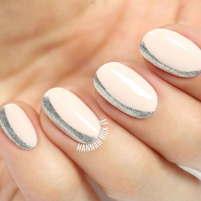 This reimagined version is also an easy way to create the illusion of longer nail beds. Swap a traditional white line for silver, then swipe it down the side.
@hannahroxit