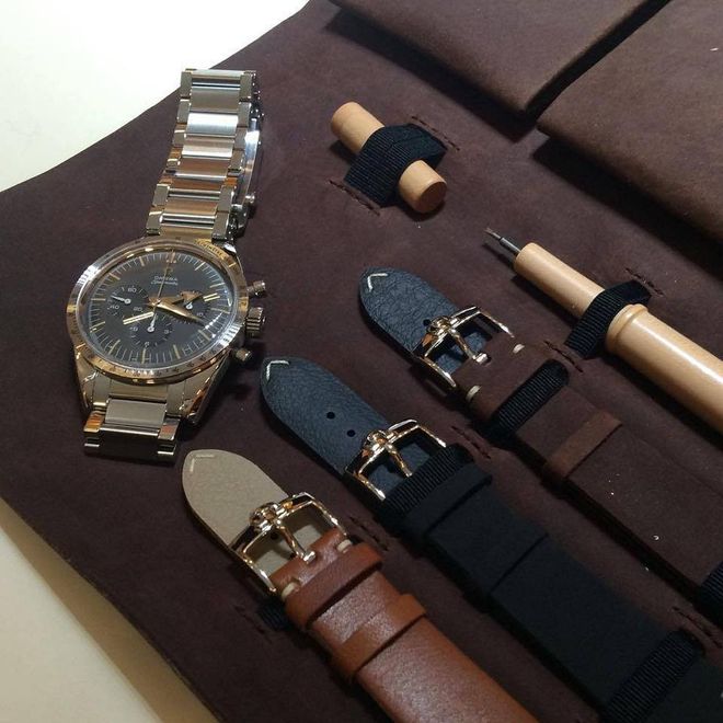 The watch strap kit that comes with each box edition of the 1957 Trilogy Limited Edition