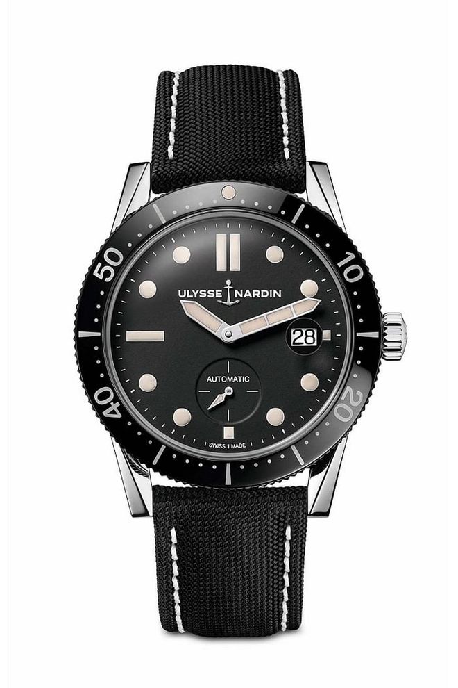 A new release based on a style that debuted in 1964, this 42mm self-winding diver retains all the vintage good looks of the original, and is water-resistant to 100 meters. It also houses a 48-hour power reserve and comes paired with an exclusive sailcloth strap.