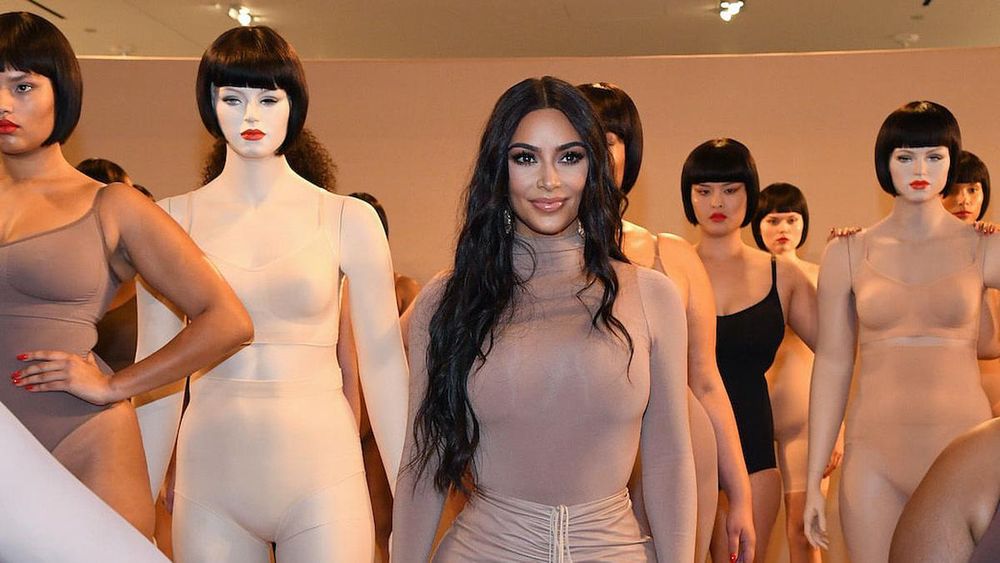 SKIMS - Kim Kardashian West steps out in the Cozy Knit