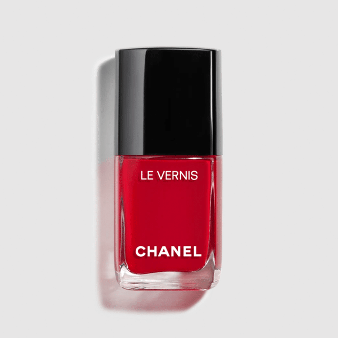 Chanel Le Vernis Longwear Nail Colour in Rouge Puissant