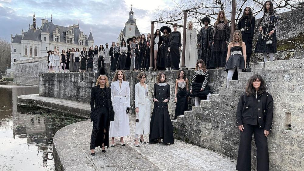 Chanel Métiers d’Art 2021 Collection