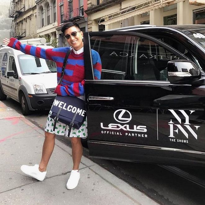 @bryanboycom (642k) - When Yambao started his blog, Bryanboy, in 2004 at his family home in Manila, he couldn’t have predicted that it would lead to front row seats at the world’s biggest fashion shows, and collaborations with the likes of Gucci, Prada, Valentino, Diet Coke and American Express.