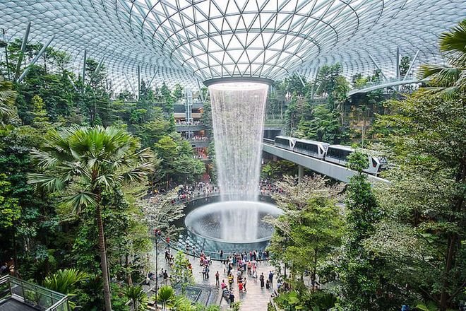 The world’s tallest indoor waterfall, the Rain Vortex, is set amid a terraced garden and takes pride of place in Jewel Changi Airport. (Photo: 123rf)
