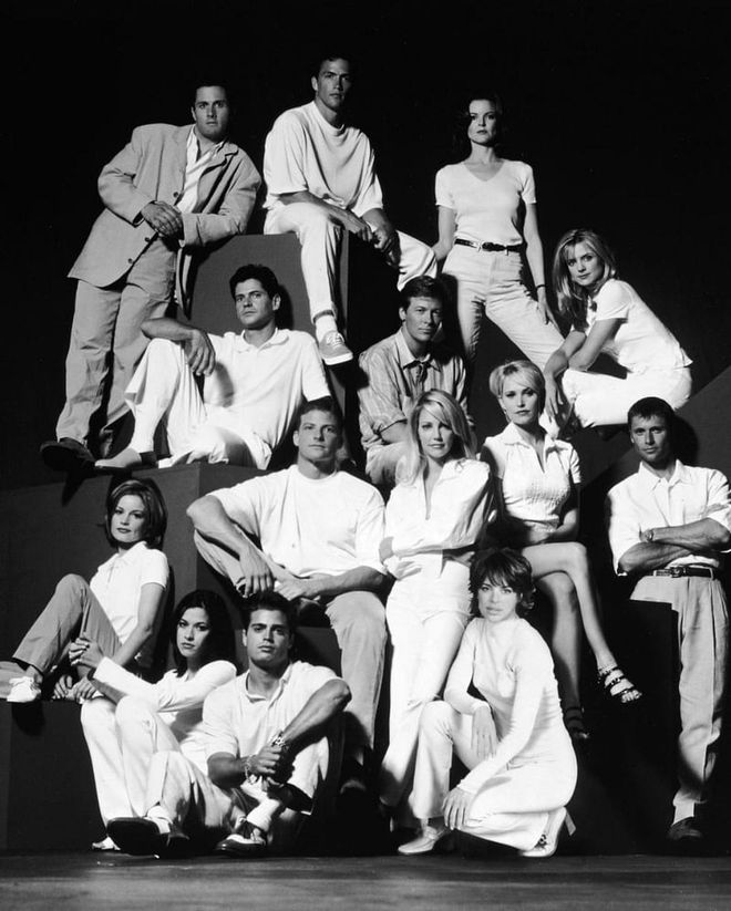 The cast of Melrose Place. (Photo: Fotos International / Getty Images)