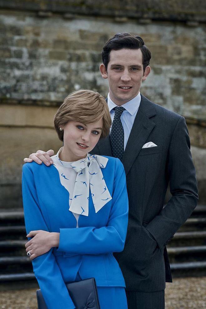 Emma Corrin and Josh O’Connor recreate Princess Diana and Prince Charles’s engagement portrait. (Photo: Des Willie/Getty Images)