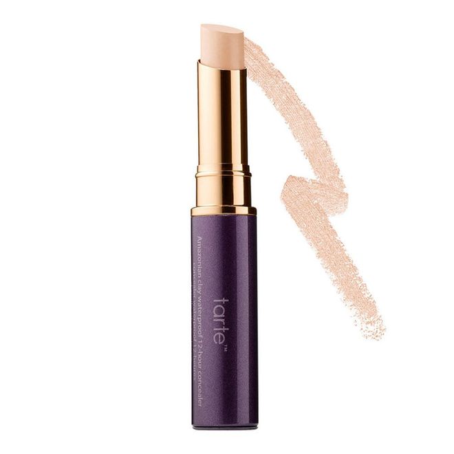In a nifty stick format, this waterproof, full coverage concealer hides blemishes, dark circles, pigmentation and redness. Amazonian Clay, one of the brand’s signature ingredients, help ensure longer, truer wear, while antioxidants and hyaluronic acid helps soothe skin and lock in moisture. Its oil-free formula is also dermatologist-tested and hypoallergenic, making it perfect for all skin types, even those who are prone to blemishes and sensitivity.