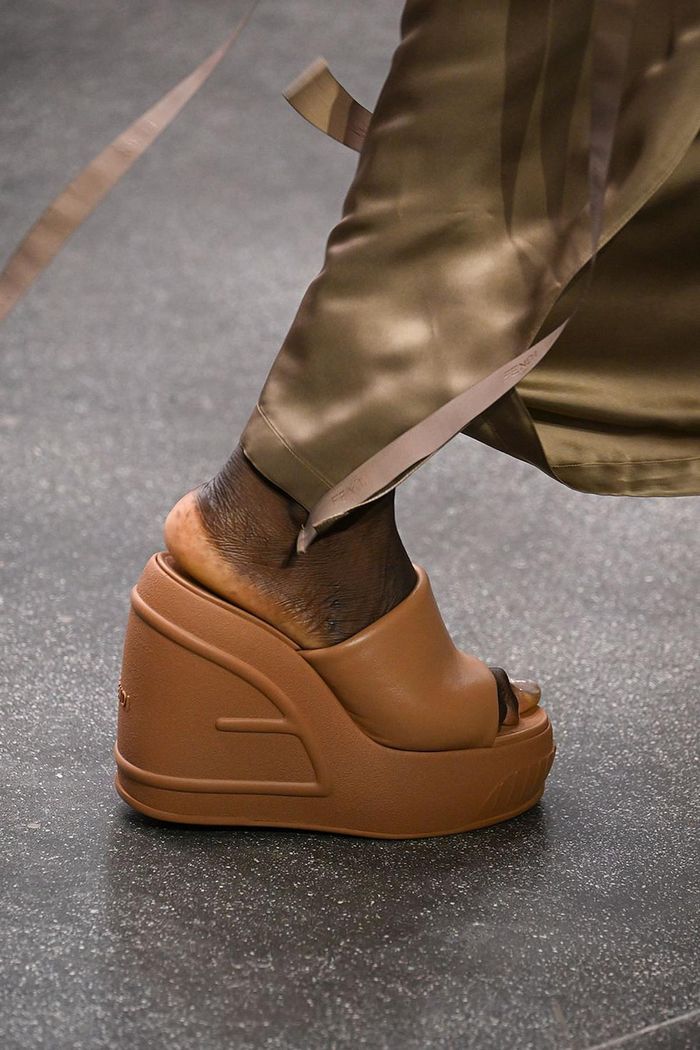 11 fashion trends to refresh your style for 2024, from caged shoes