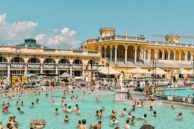 These historic thermal baths are one of Budapest's top attractions. After a cleansing dip in the water, don't miss the massage and facial treatments on offer.
Photo: Pinterest 