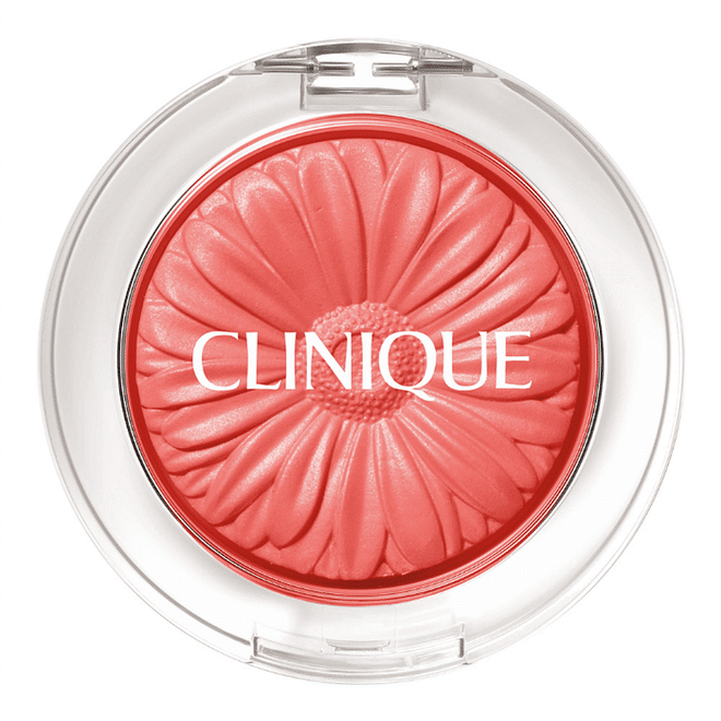 Vibrant and long-lasting, dust on this universally-flattering blusher onto the apples of your cheeks for an instant healthy flush.