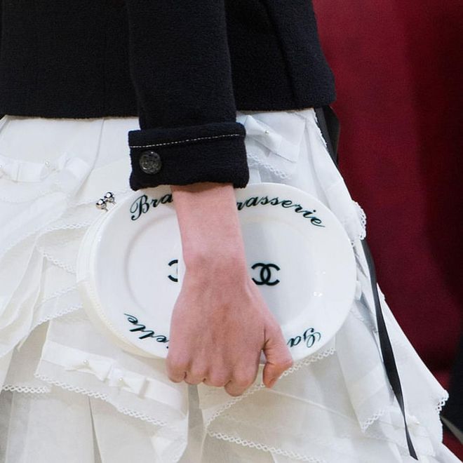 Chanel FW15 Double Plate clutch