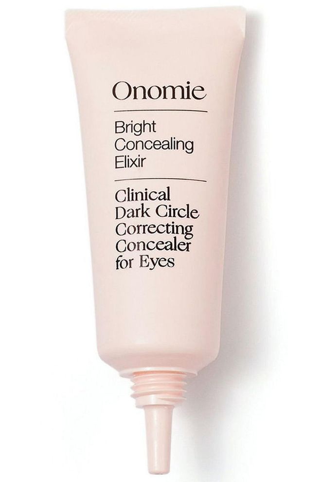 Nine natural active ingredients work to improve circulation, and thereby diminish dark circles, while the cosmetic aspect works wonders at hiding them in the meantime. Photo: Onomie  