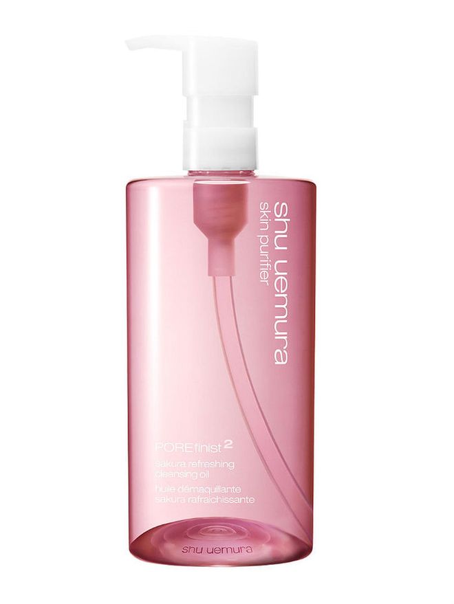 This lightweight cleansing oil instantly melts makeup while refining pores over time.