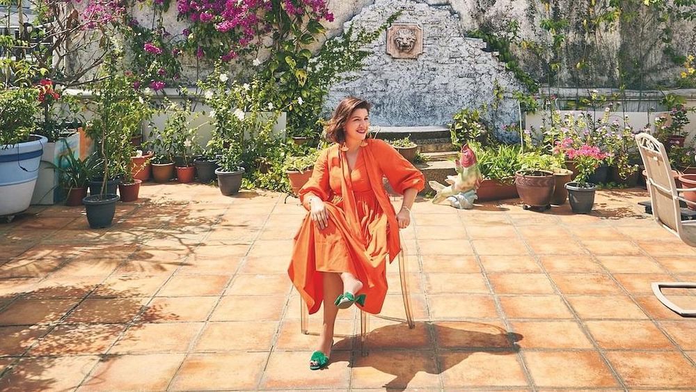A Fashionable Life: PR Maven Sandra Cameron Shows Us How To Live The Bright Way